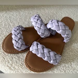 Women’s sandals